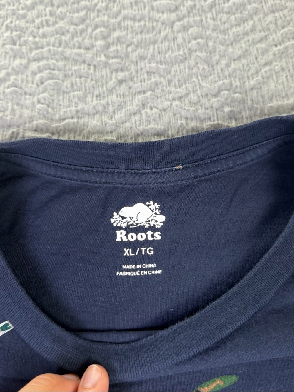 Roots Shirt Womens XL Navy Blue Surfing Theme Print Short Sleeve Cotton Preppy - Picture 7 of 11
